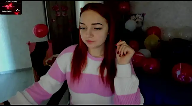 Snapshot of Stella__Cox chatting on February 17, 2025, 6:20 am Stella  Cox online show from February 17, 2025, 6:20 am