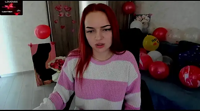 Snapshot of Stella__Cox chatting on February 17, 2025, 9:24 am Stella  Cox online show from February 17, 2025, 9:24 am