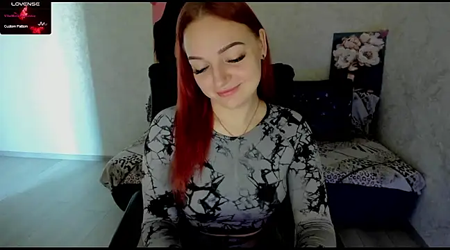Snapshot of Stella__Cox chatting on March 9, 2025, 6:39 am Stella  Cox online show from March 9, 2025, 6:39 am