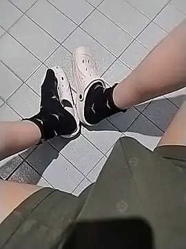 Efhesa6x online show from September 18, 2025, 1:40 am