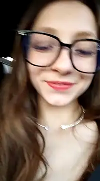 Milky flexy cat online show from January 14, 2025, 3:36 pm