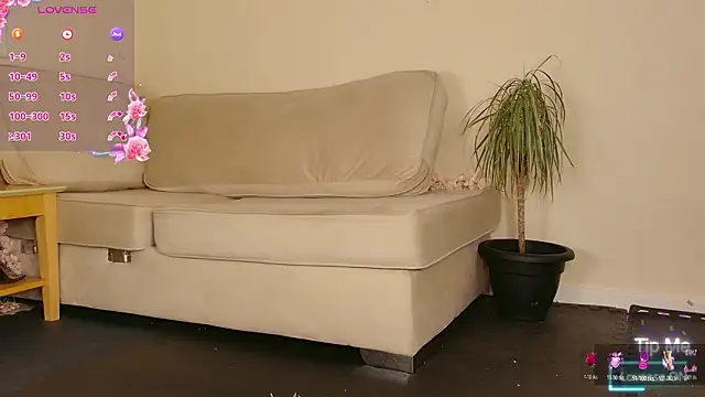 Milky flexy cat online show from March 9, 2026, 4:22 pm