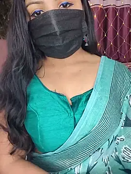 Snapshot of Tanvi-patil chatting on October 17, 2025, 3:47 pm Tanvi-patil online show from October 17, 2025, 3:47 pm