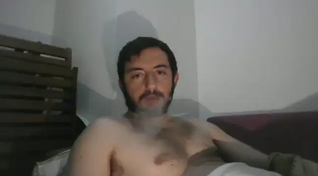 Snapshot of laynufff chatting on December 31, 2024, 3:31 pm laynufff online show from December 31, 2024, 3:31 pm