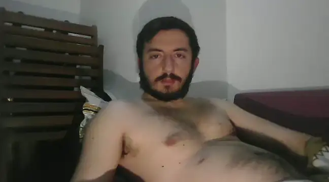 Snapshot of laynufff chatting on January 9, 2025, 3:34 pm laynufff online show from January 9, 2025, 3:34 pm