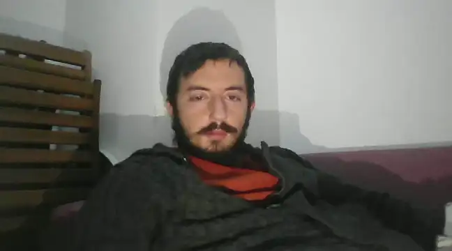 Snapshot of laynufff chatting on January 16, 2025, 3:46 pm laynufff online show from January 16, 2025, 3:46 pm