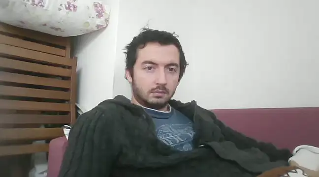 Snapshot of laynufff chatting on February 3, 2025, 11:42 am laynufff online show from February 3, 2025, 11:42 am