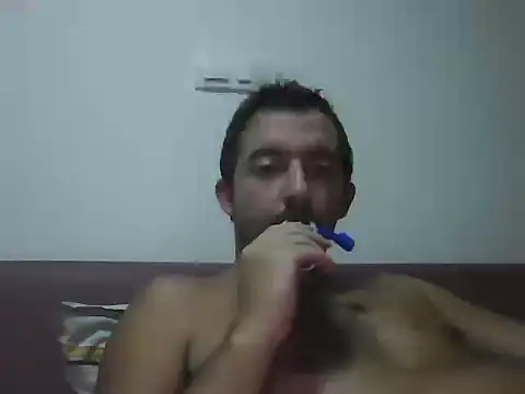 Snapshot of laynufff chatting on September 16, 2025, 5:14 pm laynufff online show from September 16, 2025, 5:14 pm