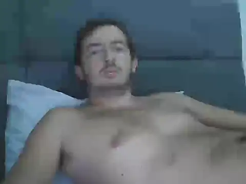 Snapshot of laynufff chatting on September 23, 2025, 5:16 pm laynufff online show from September 23, 2025, 5:16 pm