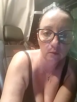 cuplubijoanna online show from July 10, 2026, 12:15 am