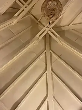 Snapshot of meanexx chatting on January 5, 2025, 4:48 pm meanexx online show from January 5, 2025, 4:48 pm