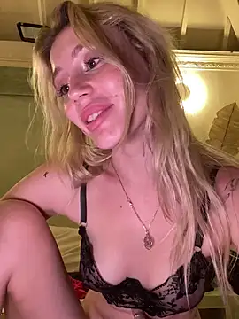 Snapshot of meanexx chatting on January 22, 2025, 11:56 am meanexx online show from January 22, 2025, 11:56 am