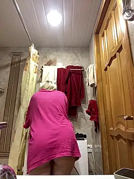 Snapshot of meanexx chatting on February 2, 2025, 11:40 am meanexx online show from February 2, 2025, 11:40 am