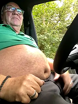 biggandybig online show from September 23, 2025, 1:36 pm