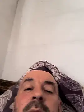 Snapshot of mitulik84 chatting on December 17, 2025, 9:04 am mitulik84 online show from December 17, 2025, 9:04 am