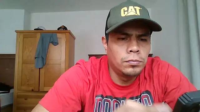 Snapshot of lozter345 chatting on September 9, 2025, 6:40 pm lozter345 online show from September 9, 2025, 6:40 pm