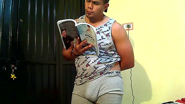 Snapshot of lozter345 chatting on October 24, 2025, 9:38 am lozter345 online show from October 24, 2025, 9:38 am