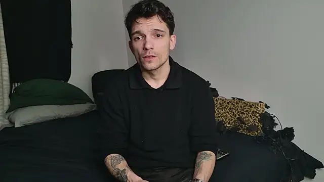 JackDesFeux online show from March 8, 2026, 2:04 am