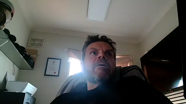 toptugger online show from February 14, 2025, 3:05 pm