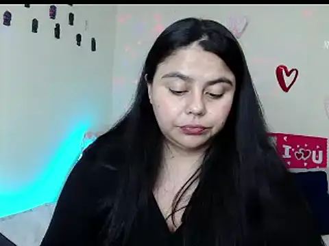 celestehot707rs online show from February 11, 2025, 8:31 pm