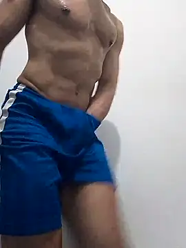 Snapshot of funguybr36 chatting on October 7, 2025, 12:41 am funguybr36 online show from October 7, 2025, 12:41 am