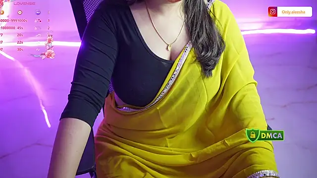 only aleesha online show from November 3, 2025, 5:14 pm