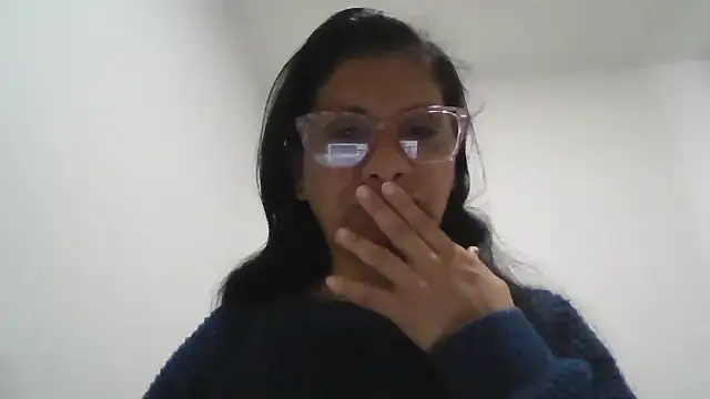 titssmall123 online show from January 5, 2025, 5:51 pm