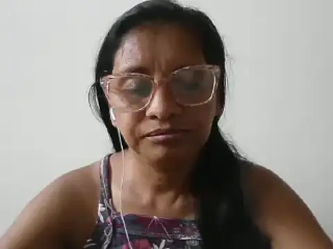 titssmall123 online show from January 11, 2025, 5:40 pm