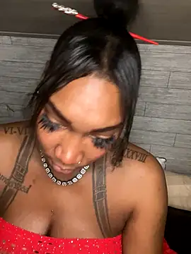 CUMQUEEN-XXX69 online show from September 26, 2025, 2:48 am
