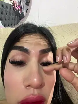 Snapshot of saragill323 chatting on February 1, 2025, 12:40 am saragill323 online show from February 1, 2025, 12:40 am