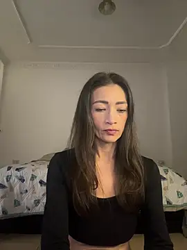 Snapshot of Yulia_sx chatting on January 31, 2025, 8:43 pm Yulia sx online show from January 31, 2025, 8:43 pm