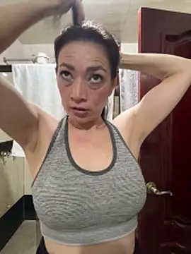 Yulia sx online show from January 31, 2026, 8:40 pm