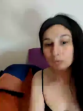 Bigyummmzul online show from January 2, 2025, 8:39 am