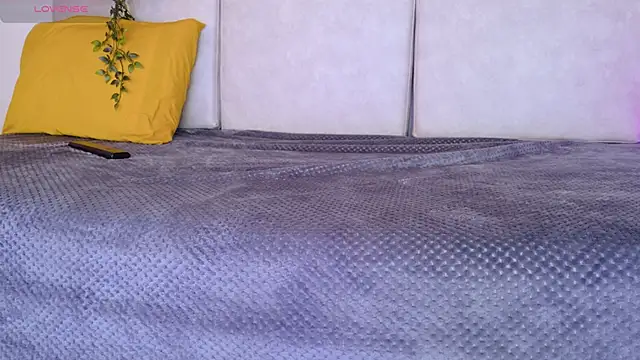 Malka Burning online show from April 3, 2026, 8:07 pm