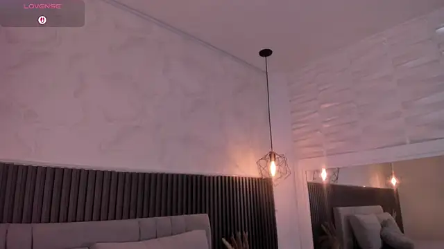 SOPHICARTERS online show from October 29, 2025, 12:29 pm