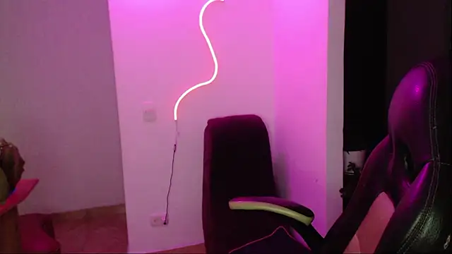 jay dimarco2 online show from February 8, 2026, 4:49 am