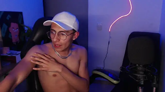 jay dimarco2 online show from February 20, 2026, 4:31 am