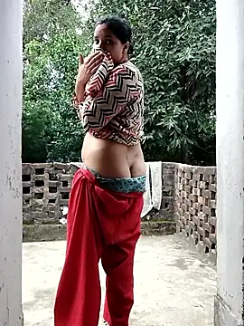 Hot-rubina online show from October 29, 2025, 3:53 am