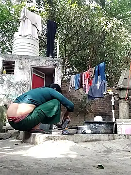 Hot-rubina online show from April 17, 2026, 3:42 am