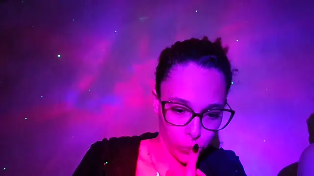 Snapshot of lizza_monroe chatting on October 5, 2025, 10:57 am lizza monroe online show from October 5, 2025, 10:57 am