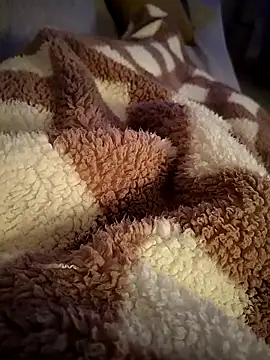 A man in public online show from April 12, 2026, 8:58 pm