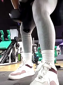 EmaGw online show from February 13, 2026, 10:17 pm