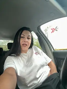 SexxyMeriem online show from September 29, 2025, 3:28 pm