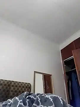 karmicQueen669 online show from April 7, 2026, 2:06 pm