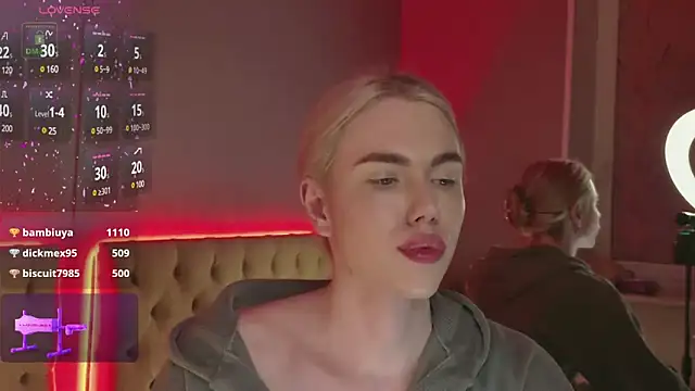 DanielPaige  online show from February 14, 2025, 7:33 pm