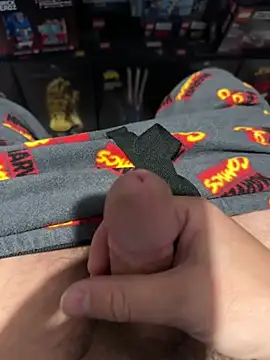 Feettlover69 online show from June 7, 2026, 2:10 pm