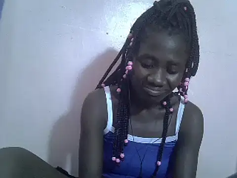 Snapshot of Petite_rider chatting on February 7, 2025, 8:44 am Petite rider online show from February 7, 2025, 8:44 am