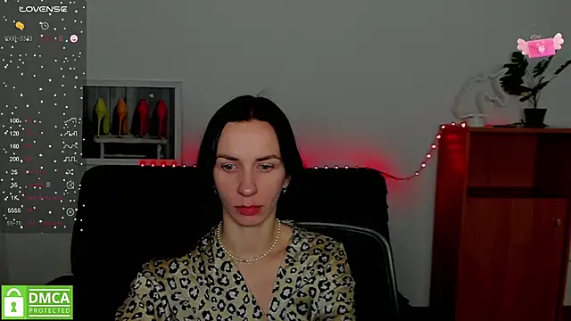 annakillianox online show from March 14, 2025, 3:58 pm