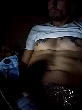 Snapshot of savhorseridecwby chatting on December 4, 2024, 2:20 am savhorseridecwby online show from December 4, 2024, 2:20 am