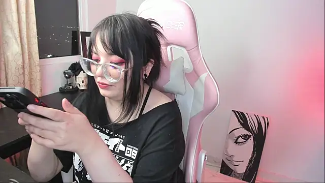  hikaru arimura online show from February 4, 2025, 2:49 am